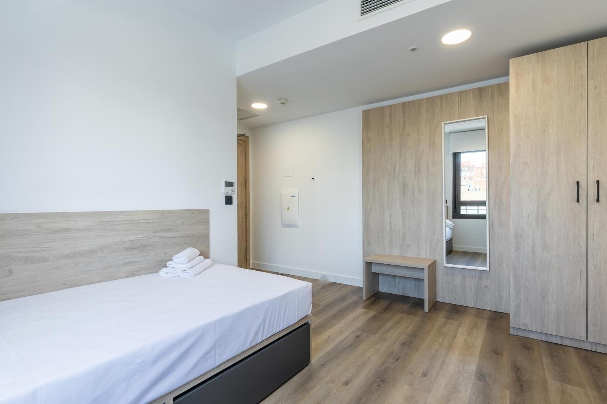 Micampus Wynwood - Salcedo Apartment Madrid Bagian luar foto