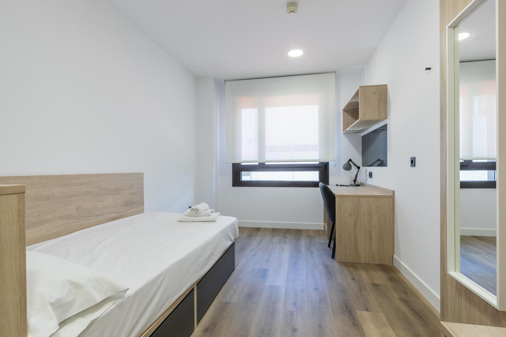 Micampus Wynwood - Salcedo Apartment Madrid Bagian luar foto